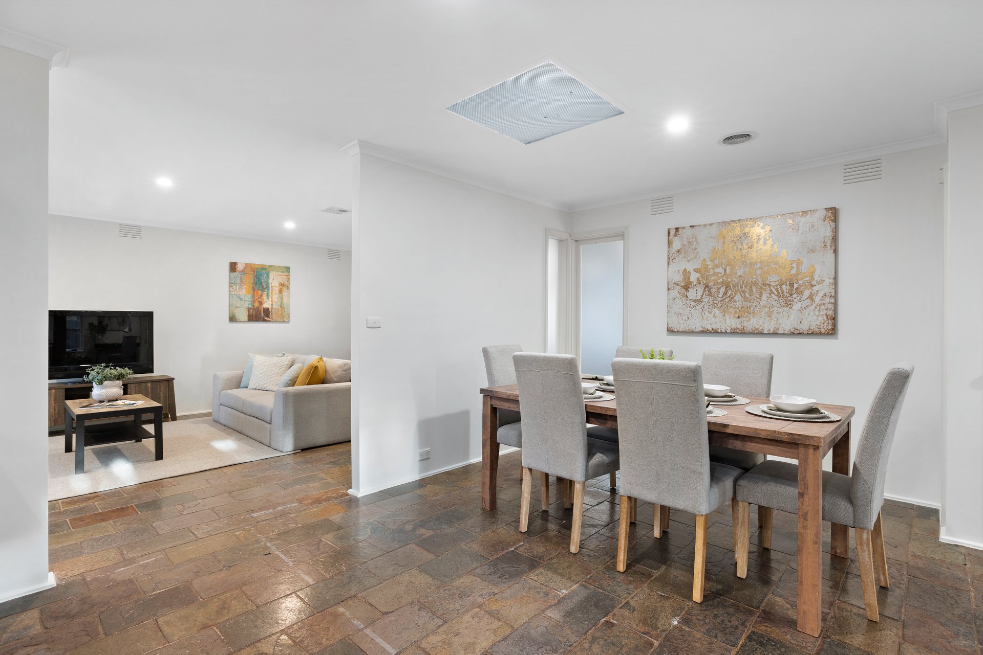 1/22 Panorama Drive, Forest Hill image 5