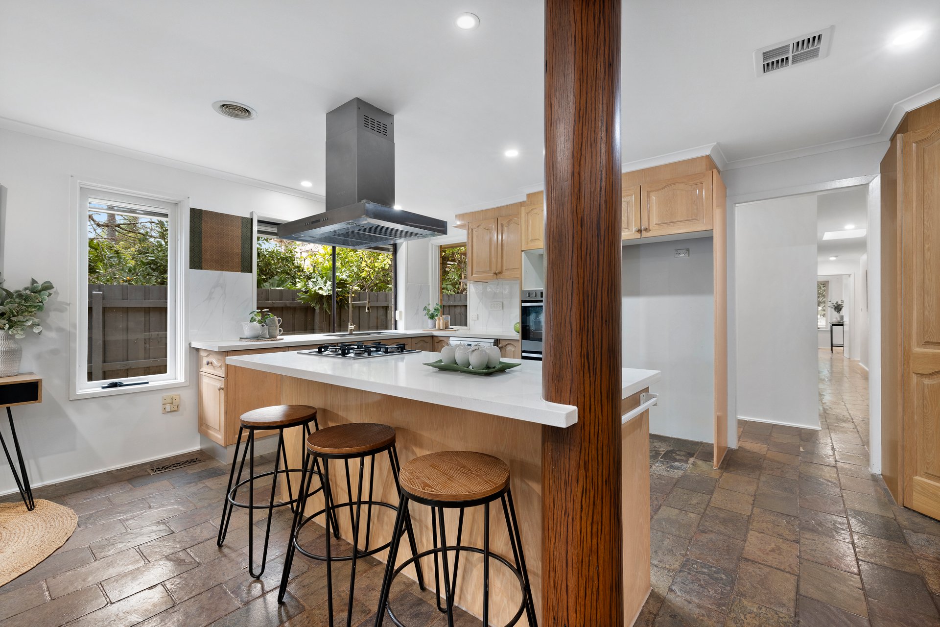1/22 Panorama Drive, Forest Hill image 6