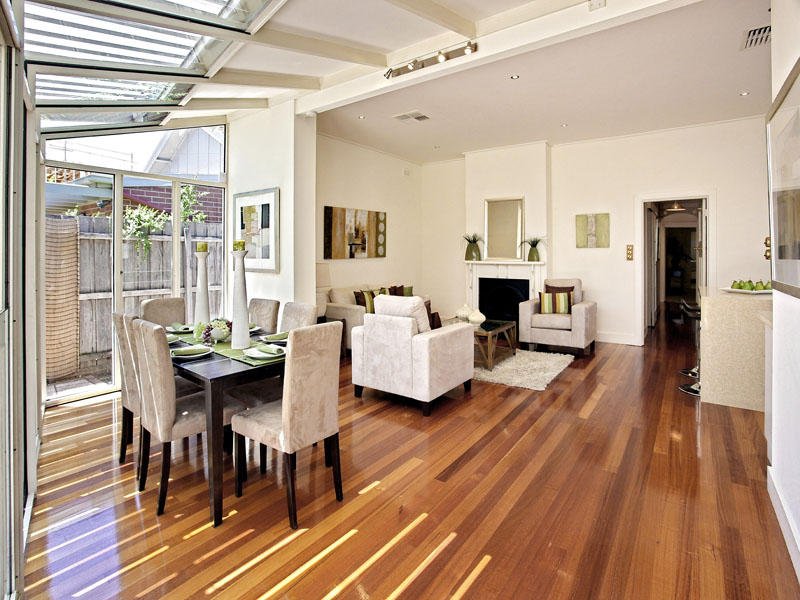 122 Ruskin Street, Elwood image 1