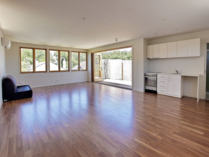 122 Ruskin Street, Elwood image 8