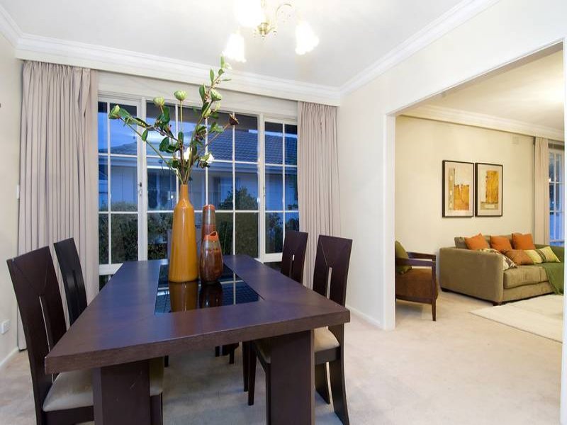 1/22 Russell Street, Camberwell image 4