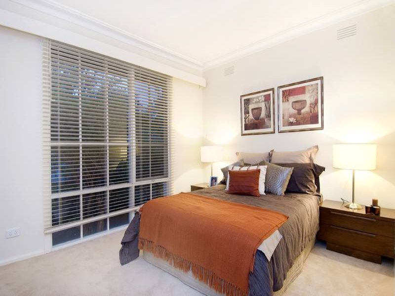 1/22 Russell Street, Camberwell image 8