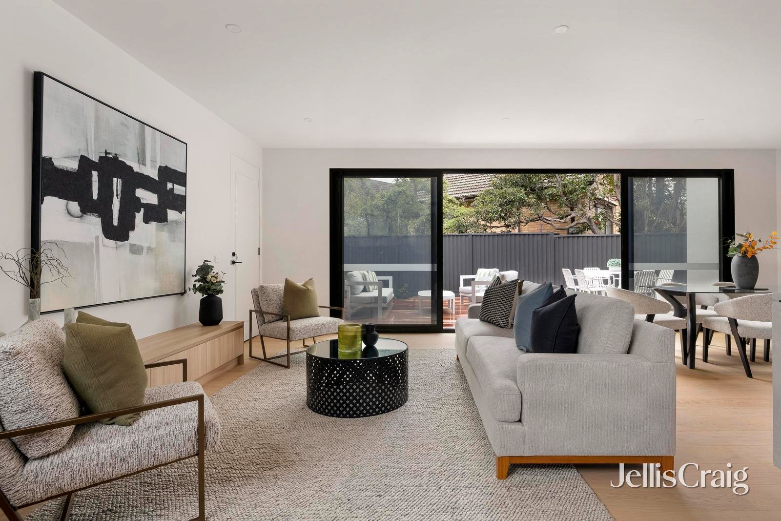 1/22 Stayner Grove, Moorabbin image 3