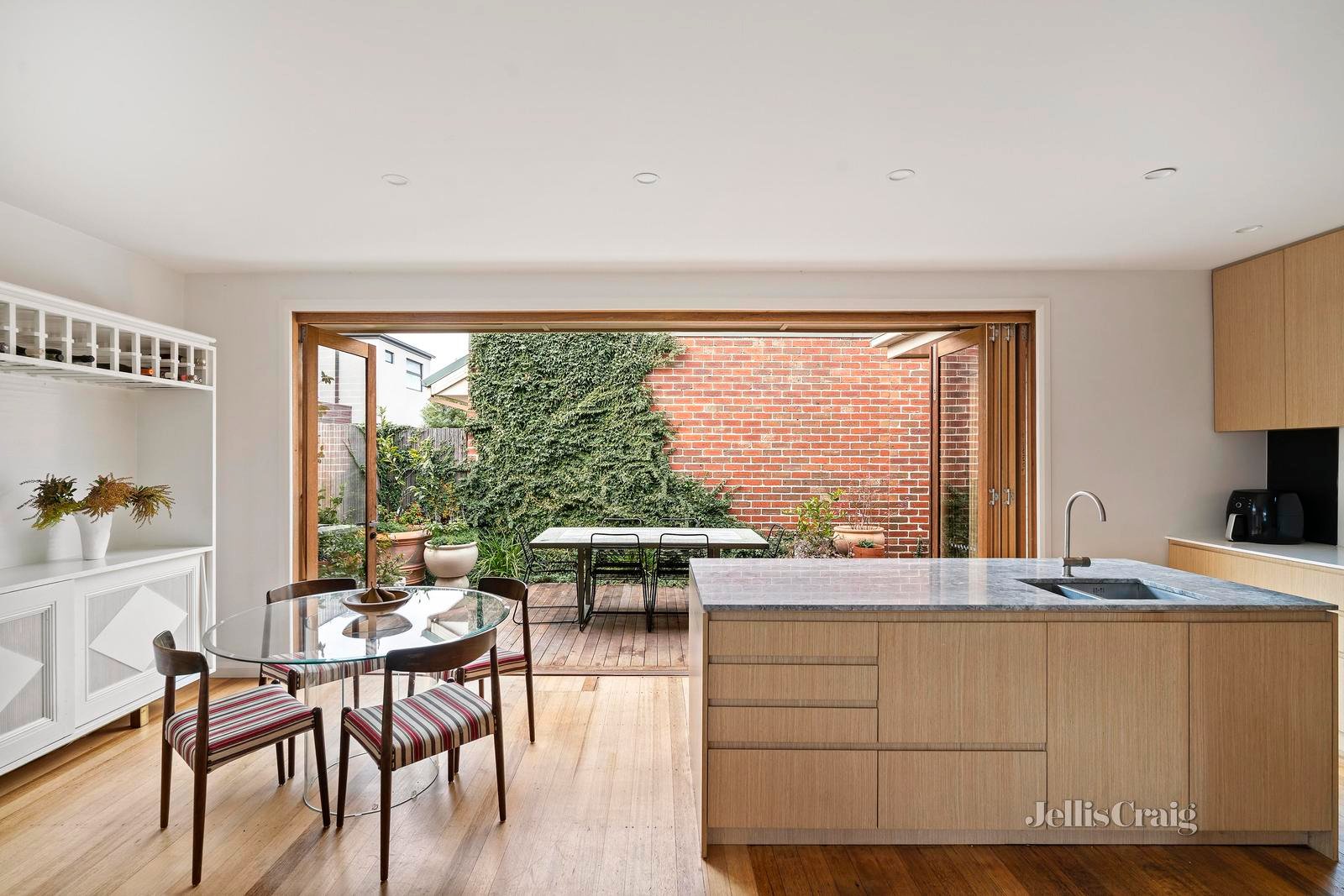 1/22 Thorpe Street, Newport image 2