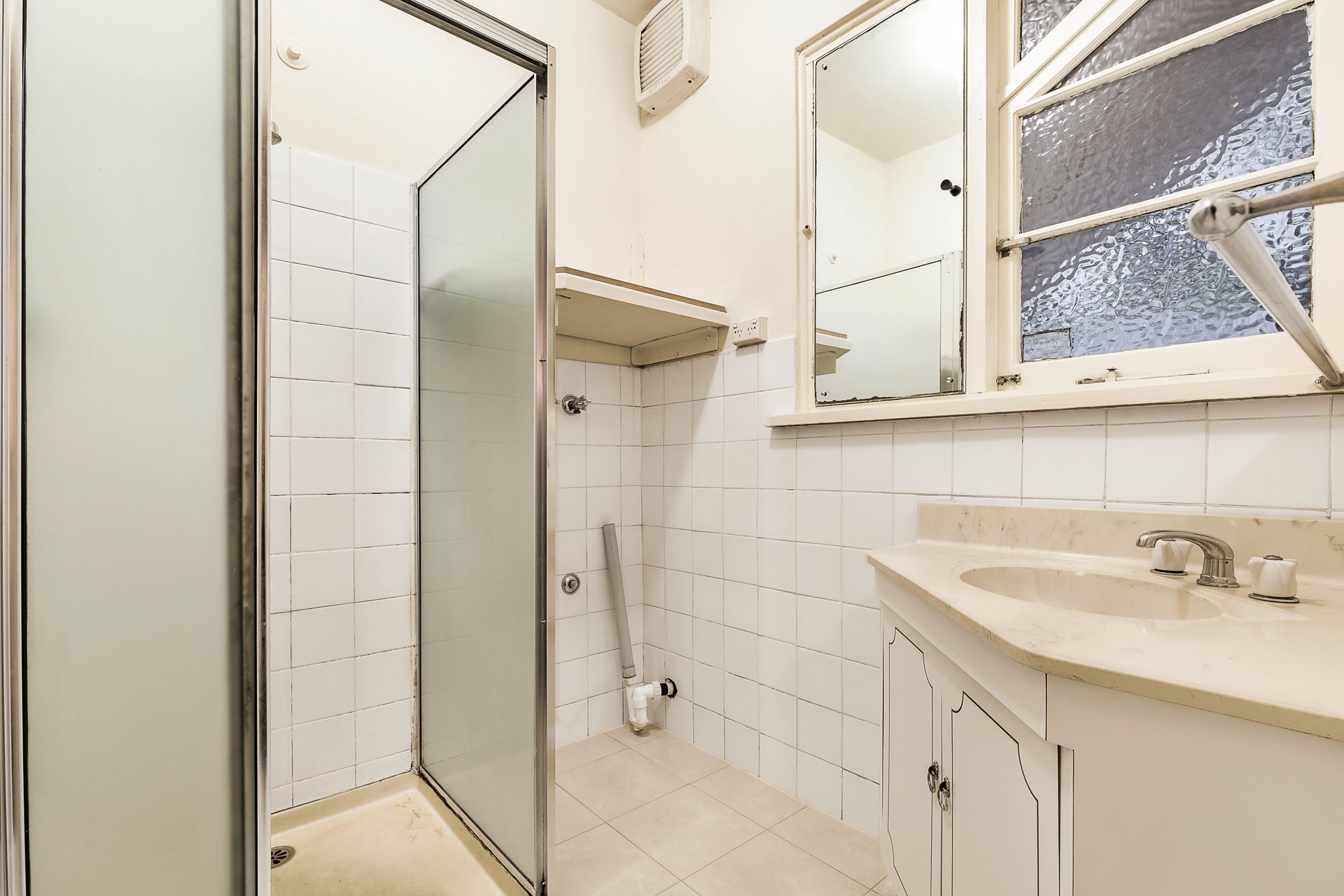 Property Gallery Thumbnail 6