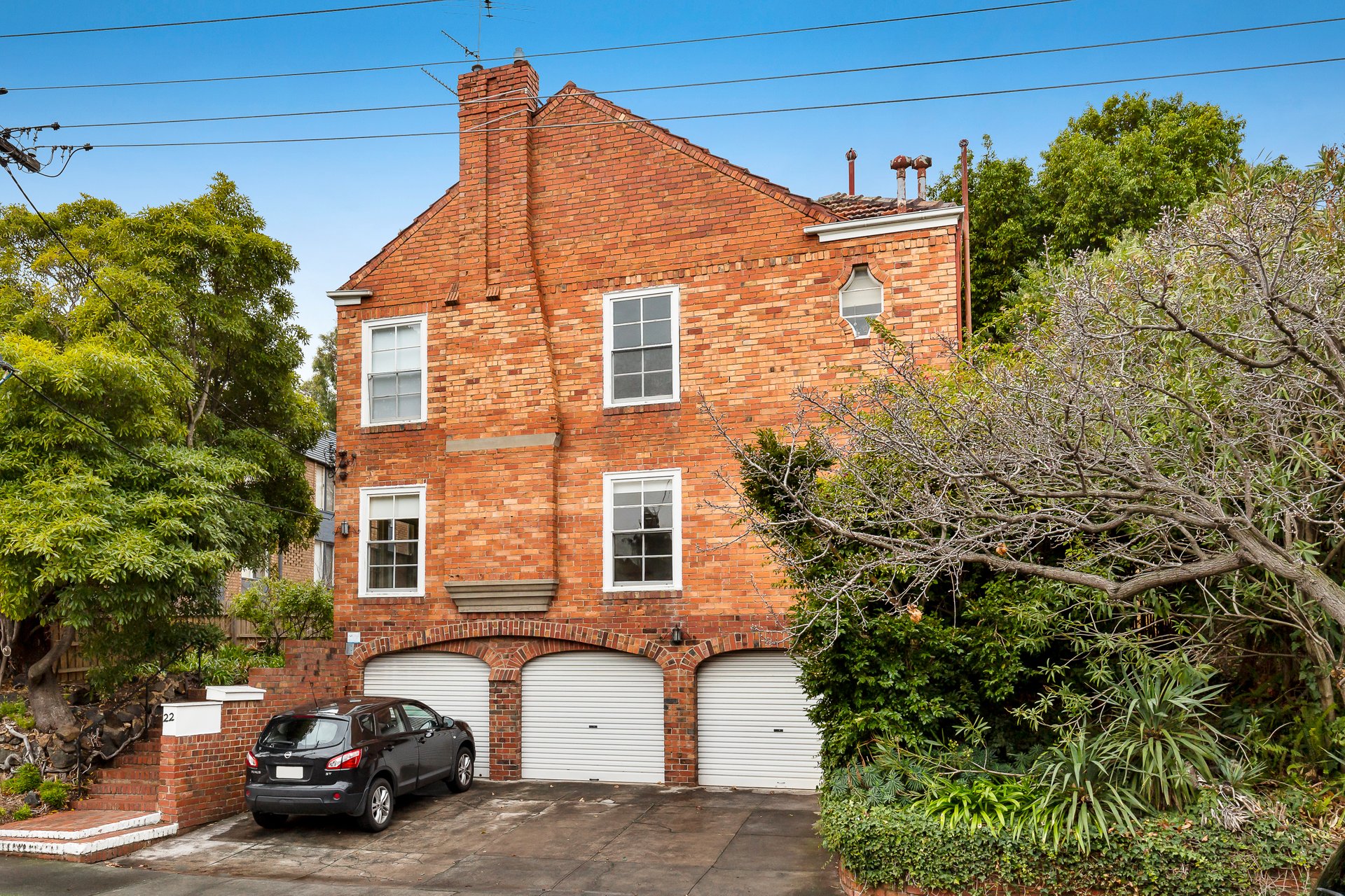 Property Gallery - Main Image