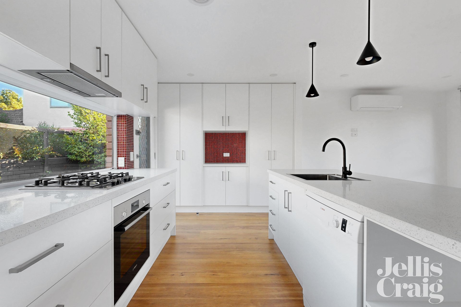 1/22 Weybridge Street, Surrey Hills image 2
