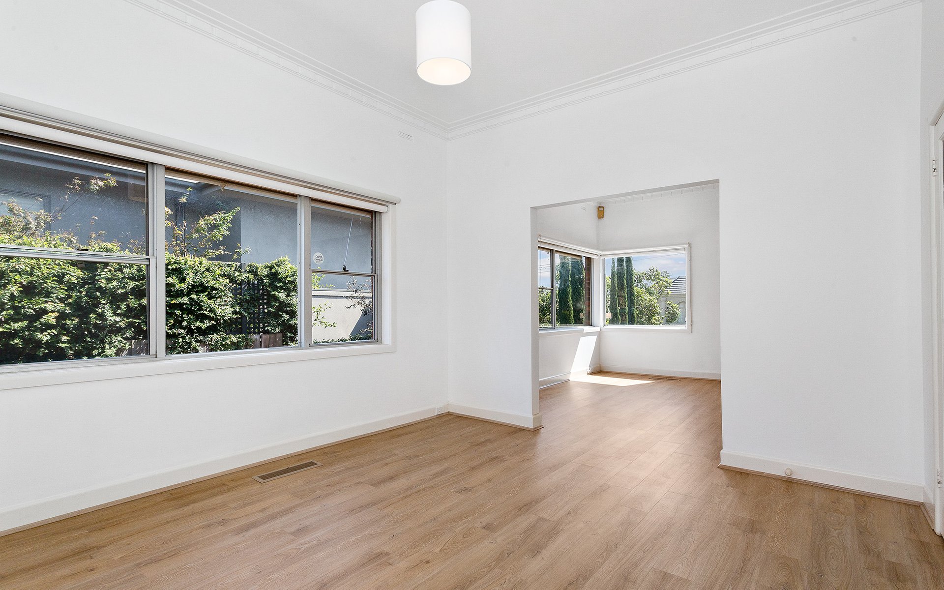 122 Winmalee Road, Balwyn image 3