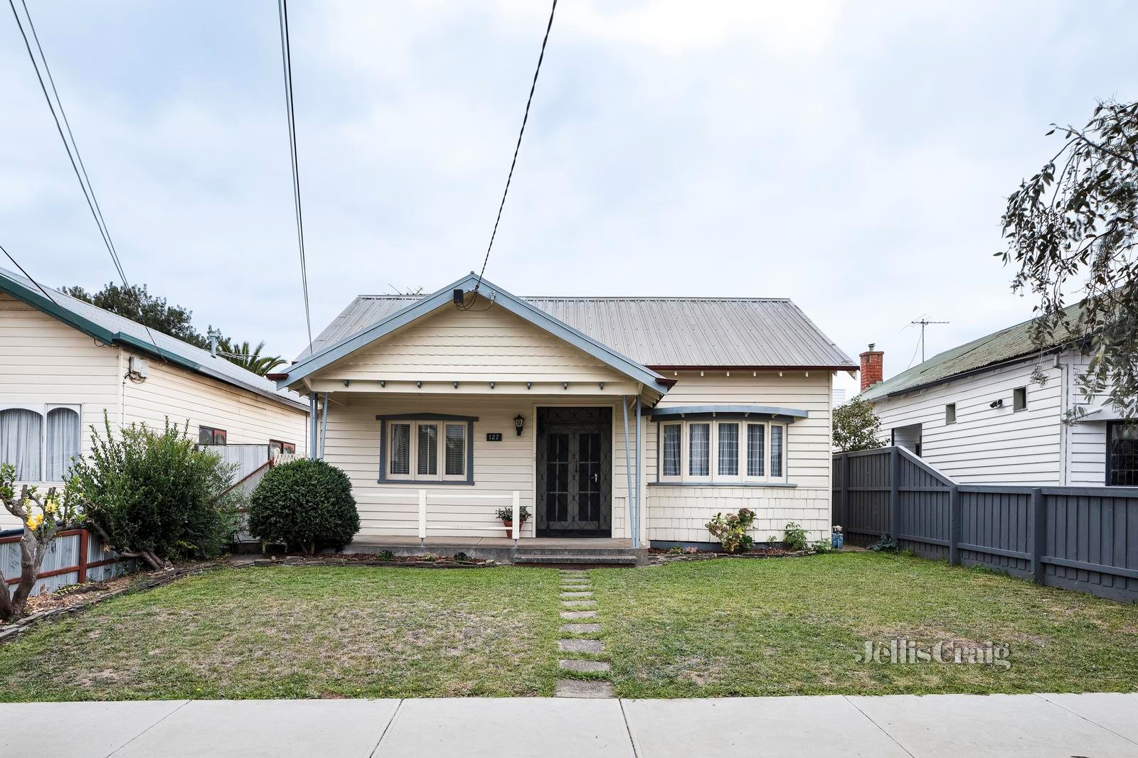 122 Woolton Avenue, Thornbury image 1