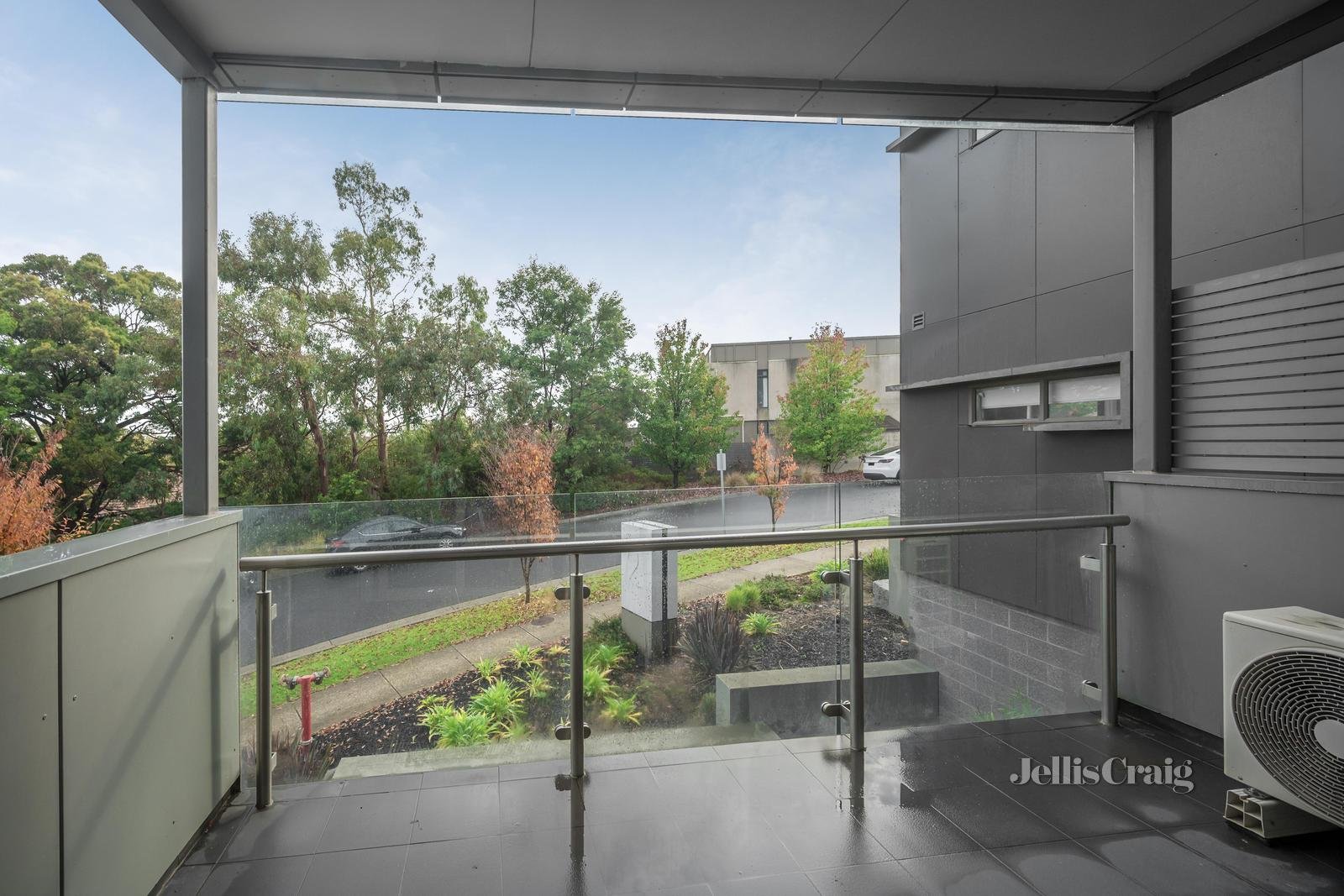 12/2 Yarra Bing Crescent, Burwood image 5