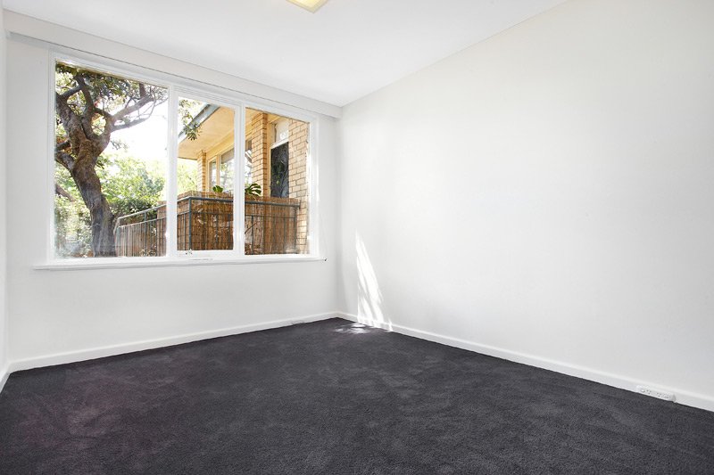 Property Gallery Thumbnail 2