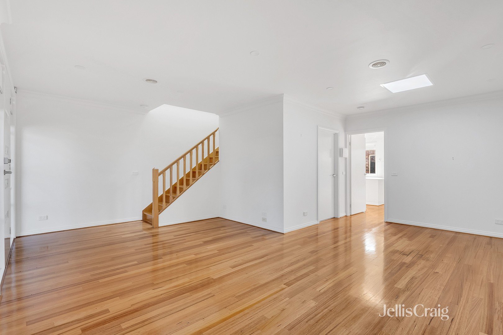 12/222 Mason Street, Newport image 2