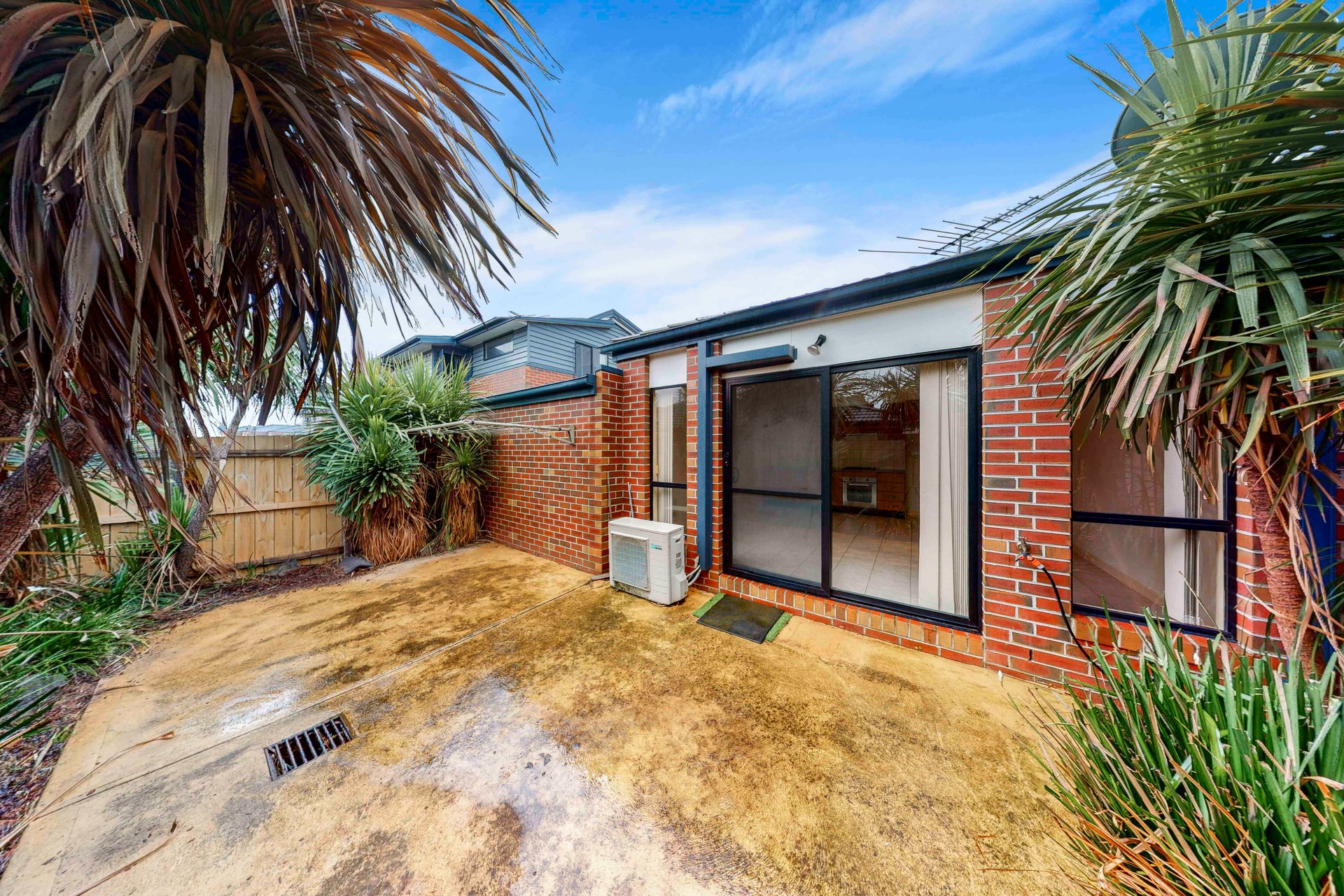 12/226 Melrose Drive, Tullamarine image 2