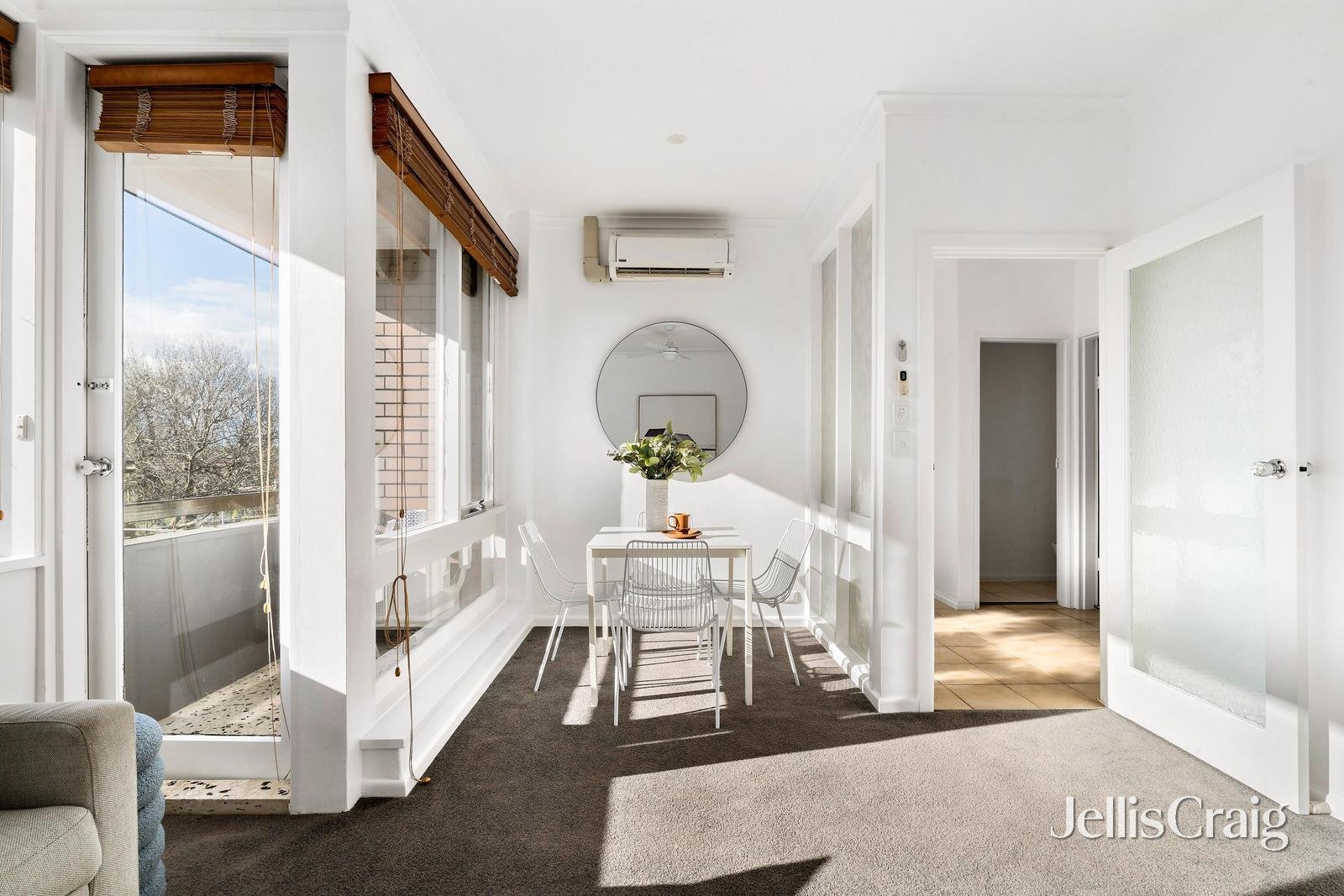 12/233 Brighton Road, Elwood image 2