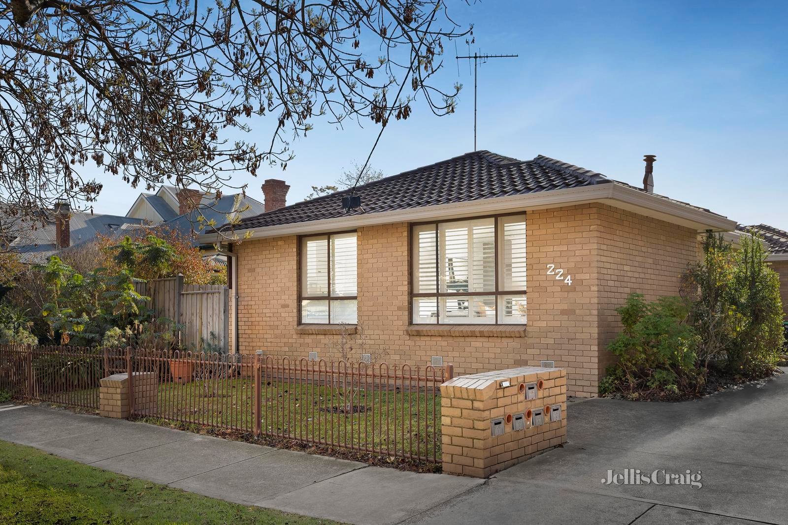 1/224 Osborne Street, Williamstown image 1