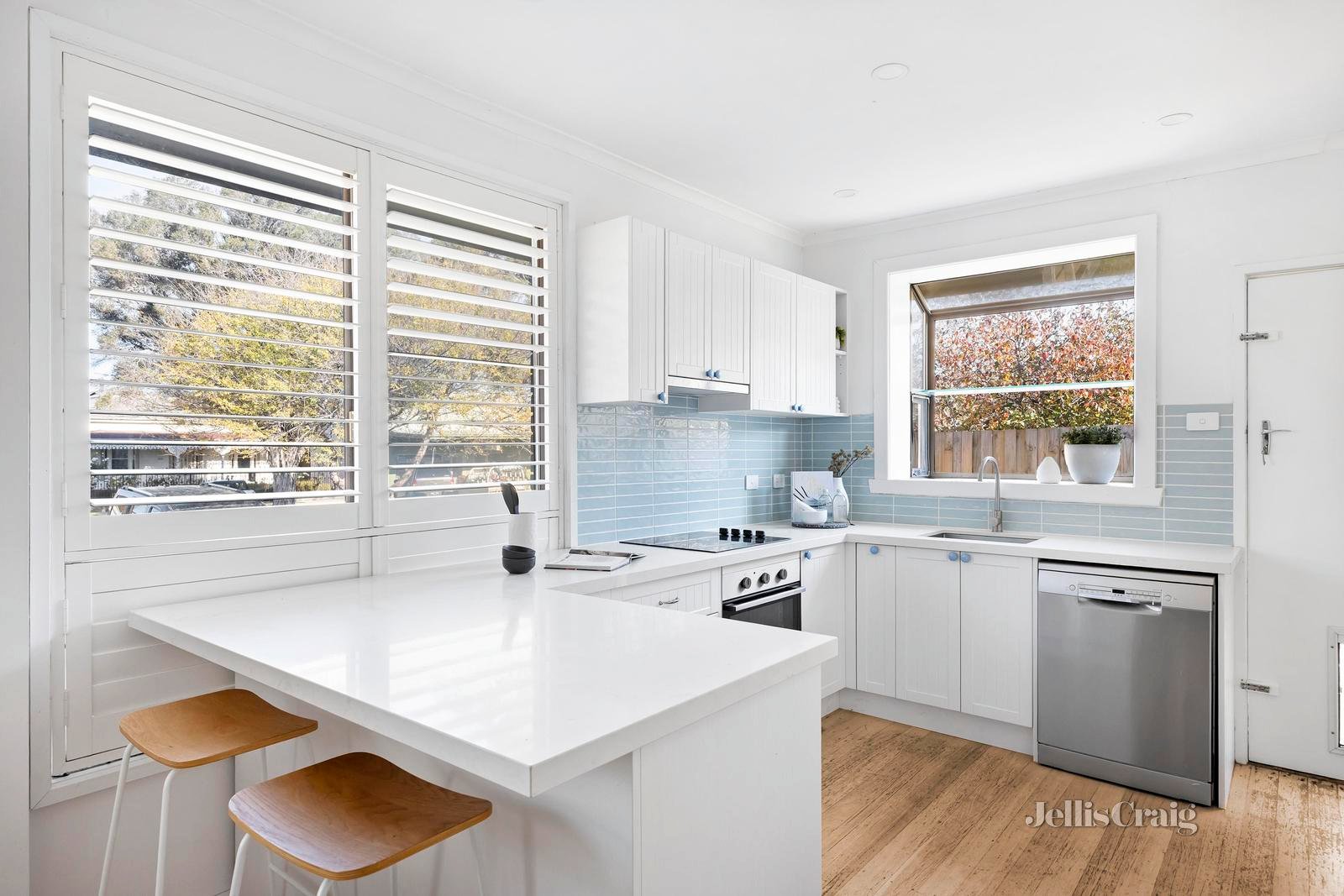 1/224 Osborne Street, Williamstown image 4