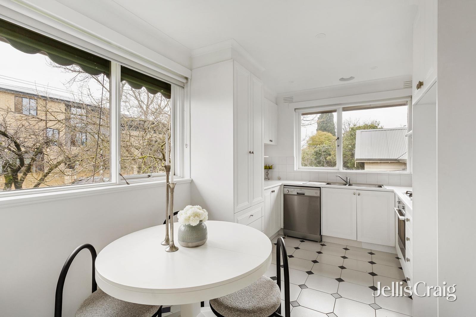 12/240 Waverley Road, Malvern&nbsp;East image 3