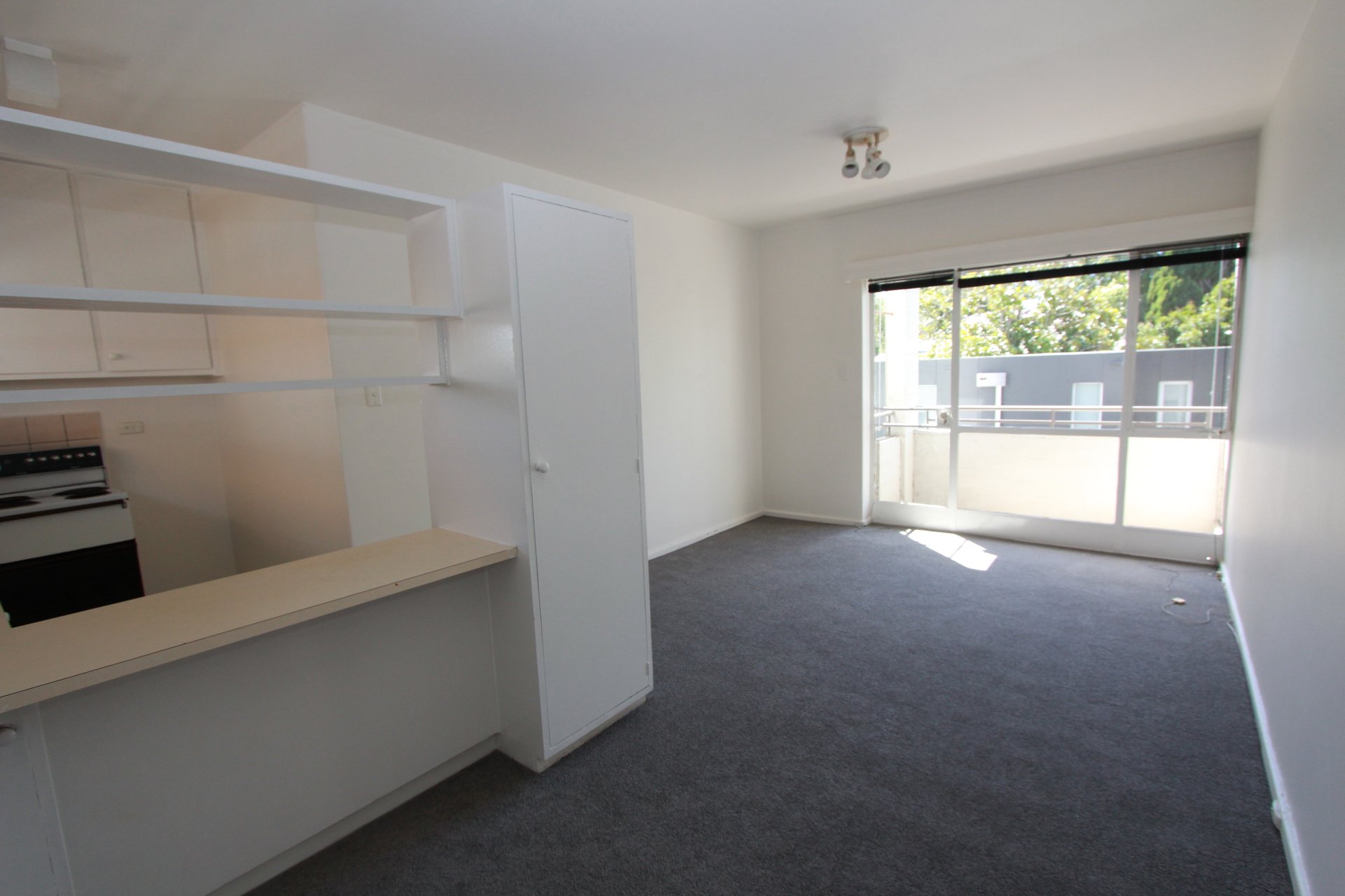 Property Gallery Thumbnail 2