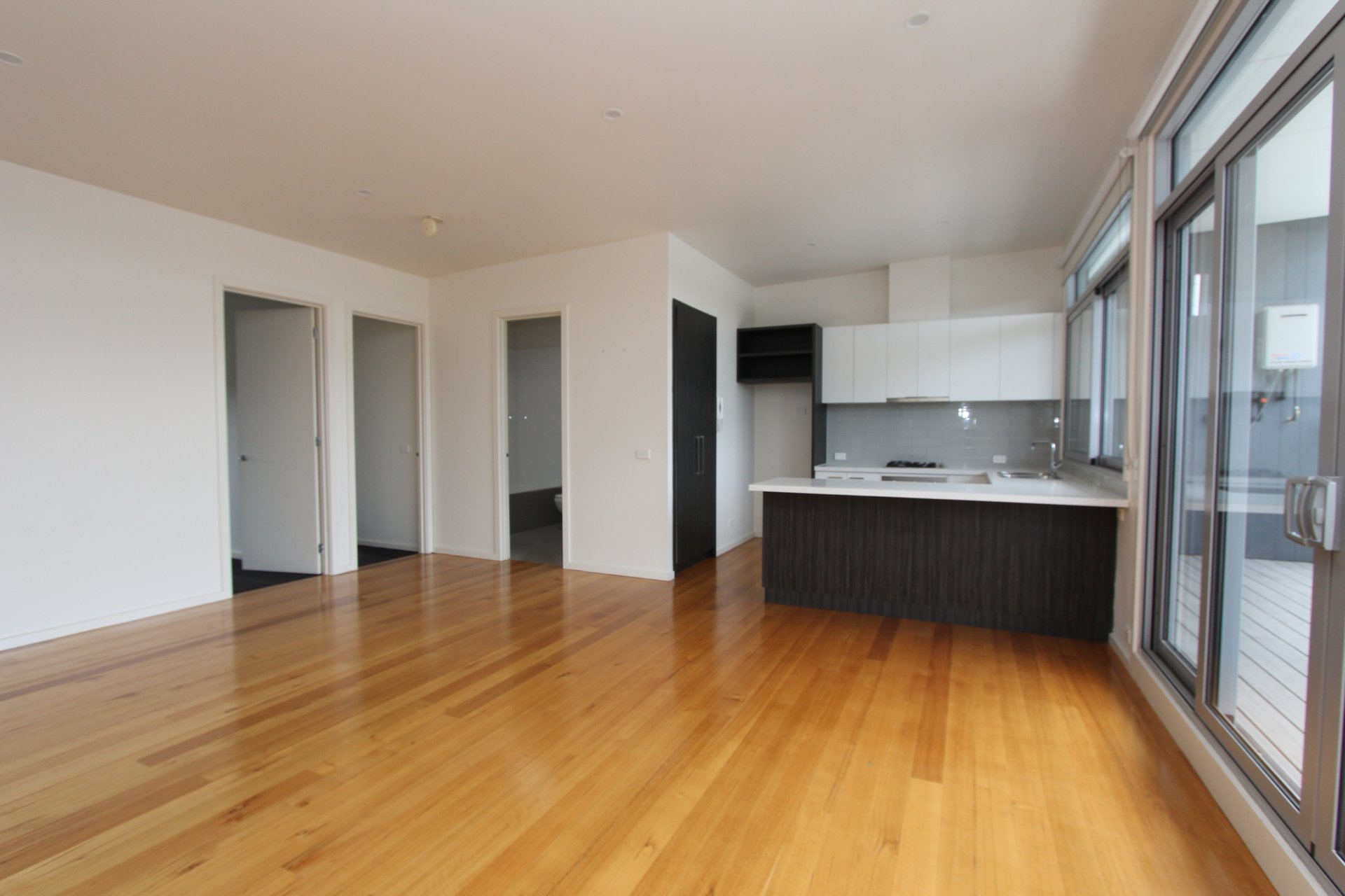 Property Gallery - Main Image