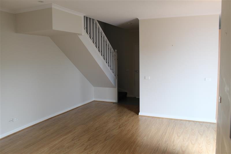 12/267 Centre Road, Bentleigh image 3