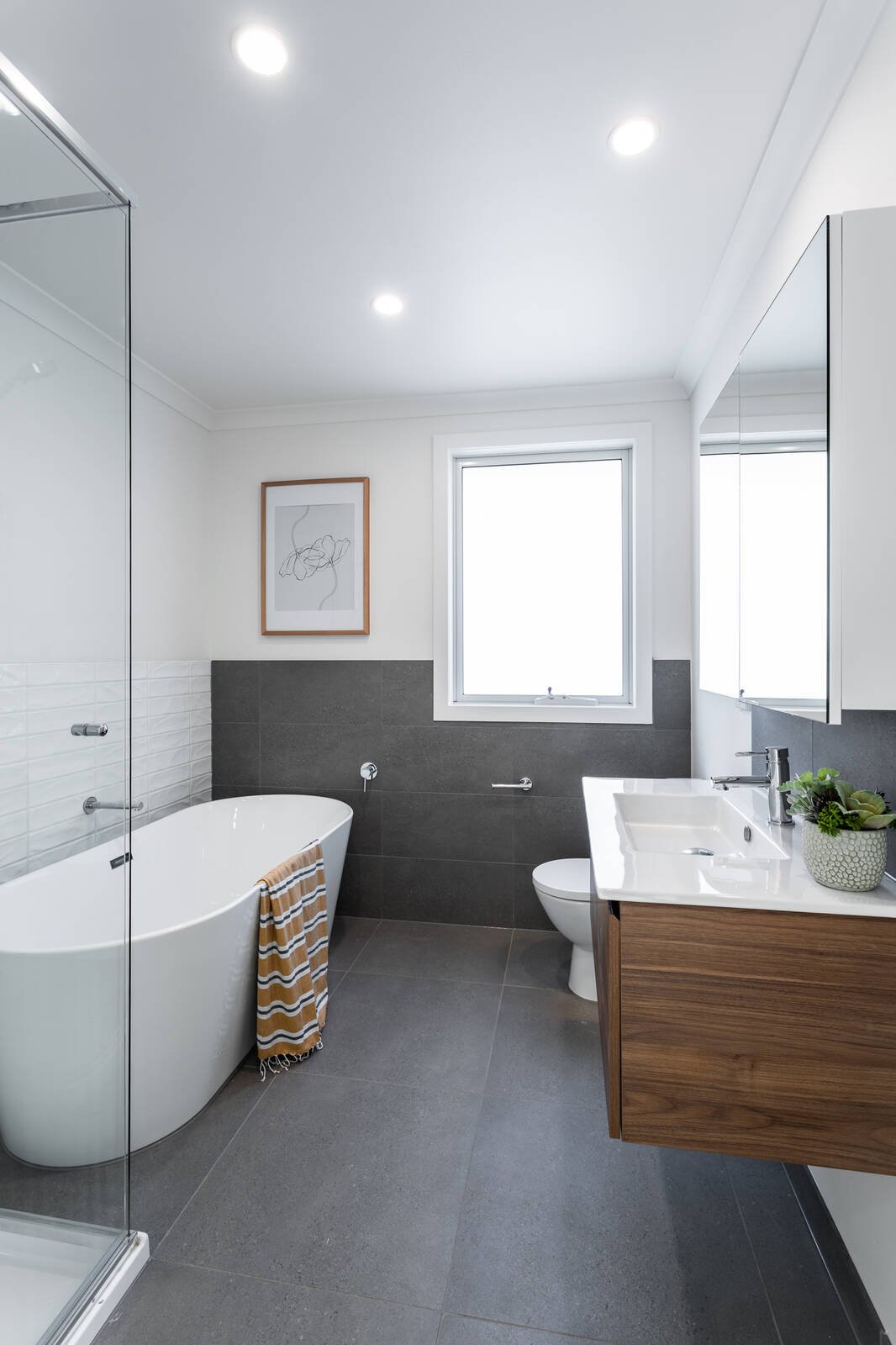 Property Gallery Thumbnail 13