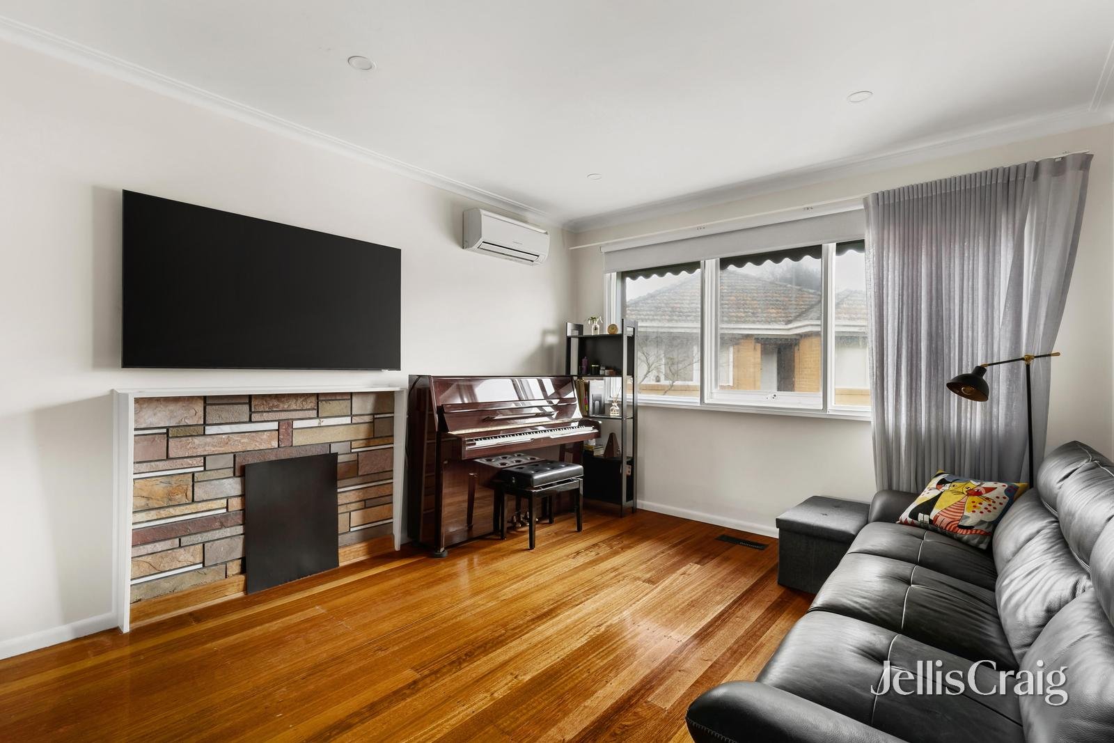 12/27 Patterson Road, Bentleigh image 2