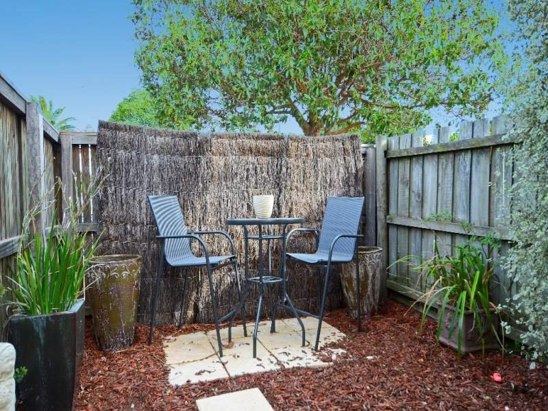 1/227 Yarra Street, South Geelong image 9