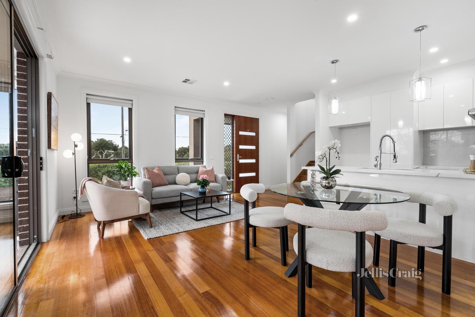 1/228 Highbury Road, Mount Waverley image 3