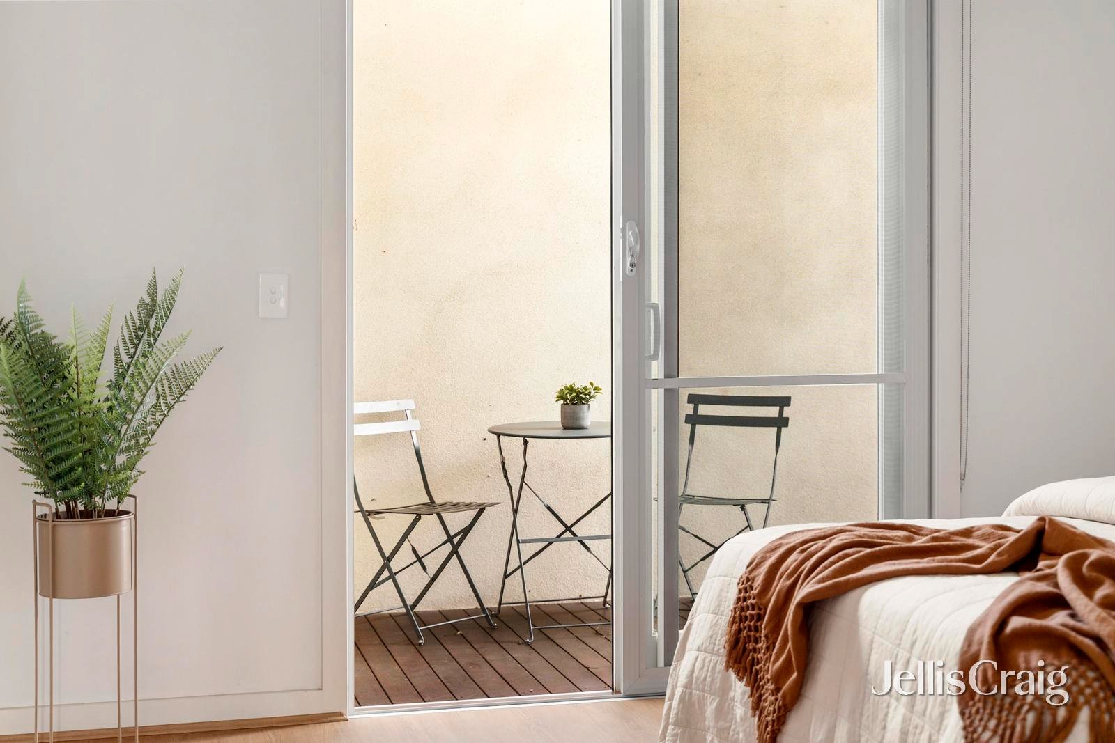 1/22A Violet Street, Essendon image 7