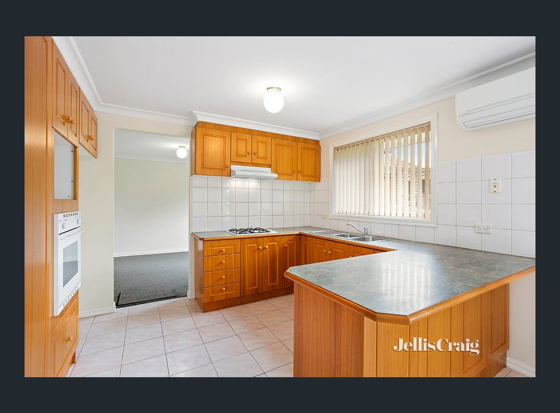 1/23-25 Boyd Street, Greensborough image 3