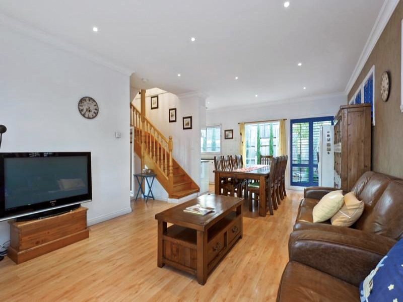 Property Gallery Thumbnail 2
