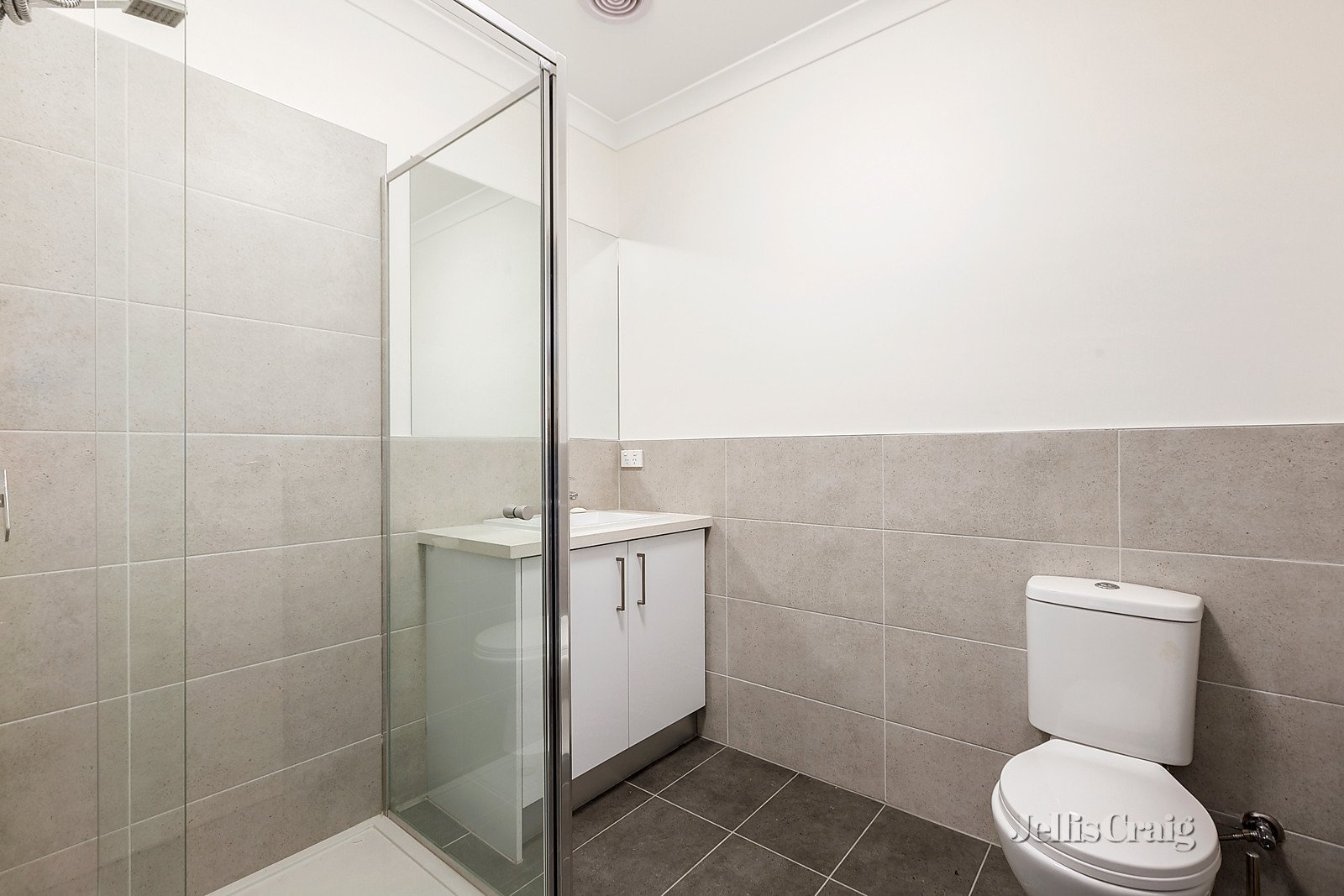 1/23-25 Mclean Street, Brunswick West image 6