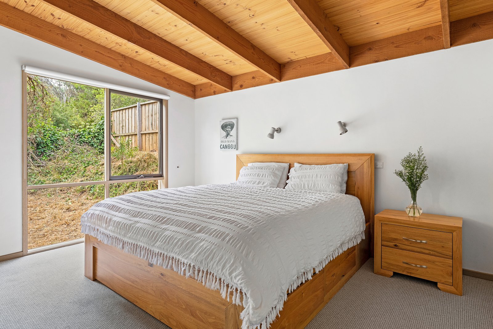 Property Gallery Thumbnail 9