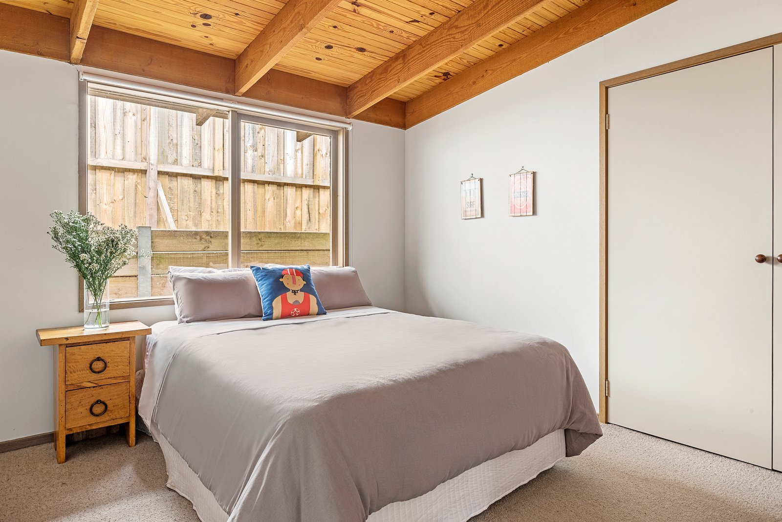Property Gallery Thumbnail 12