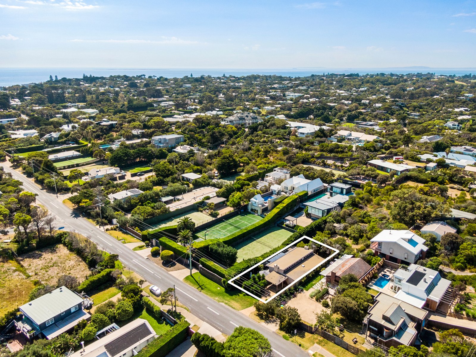 Property Gallery Thumbnail 16