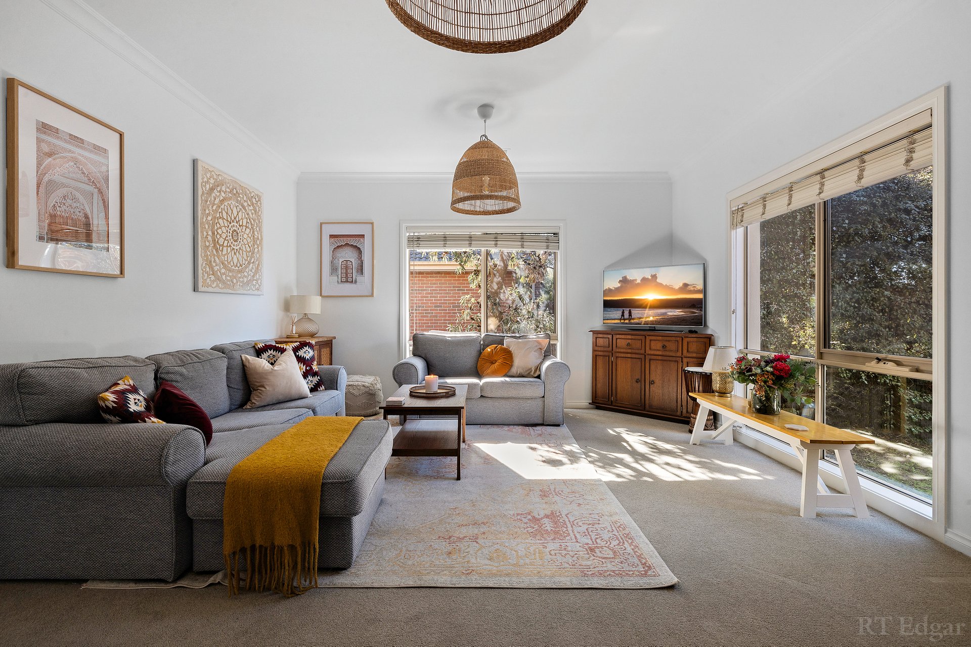 Property Gallery - Main Image