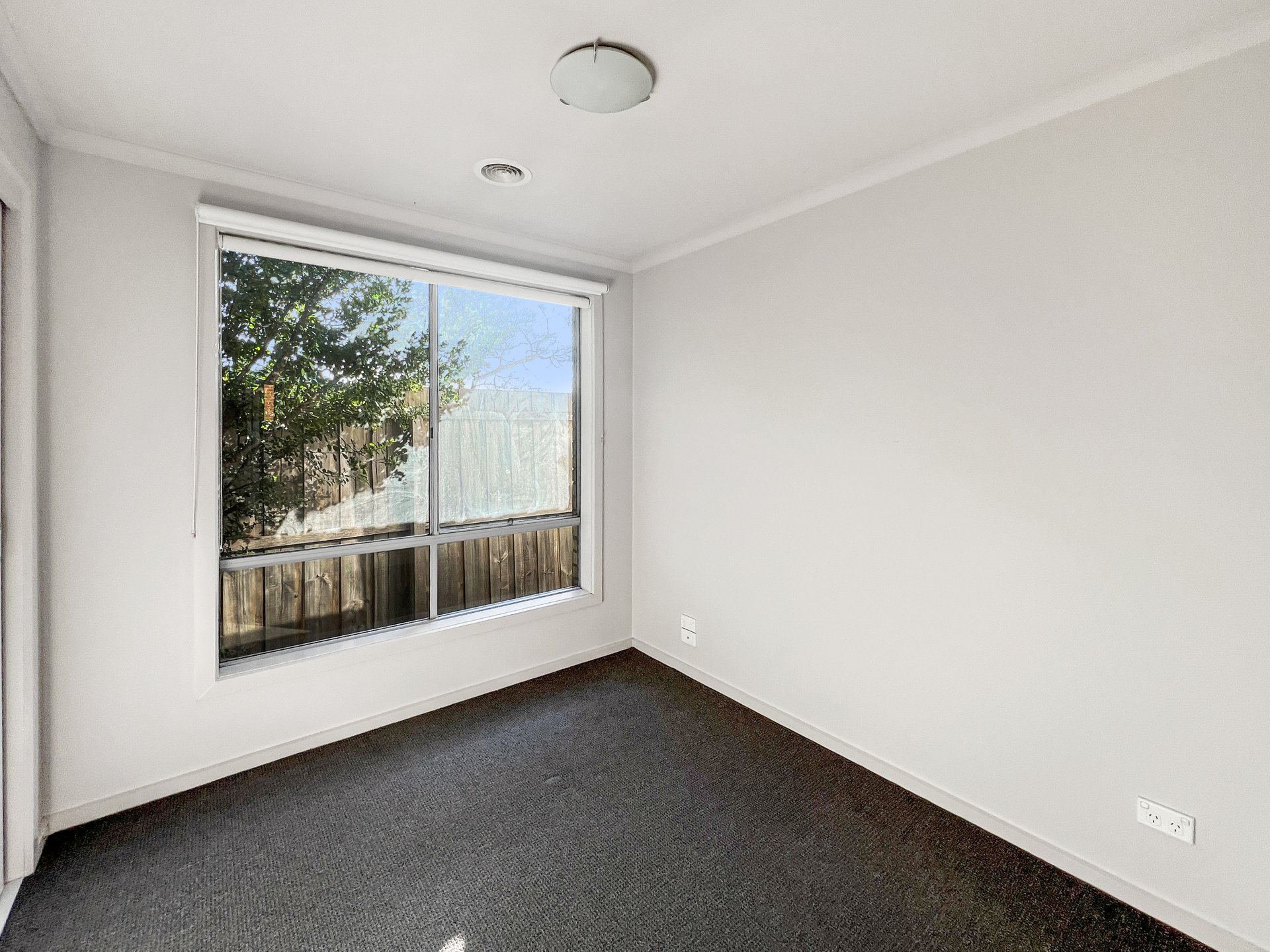 1/23 Bayfield Court, Newcomb image 3