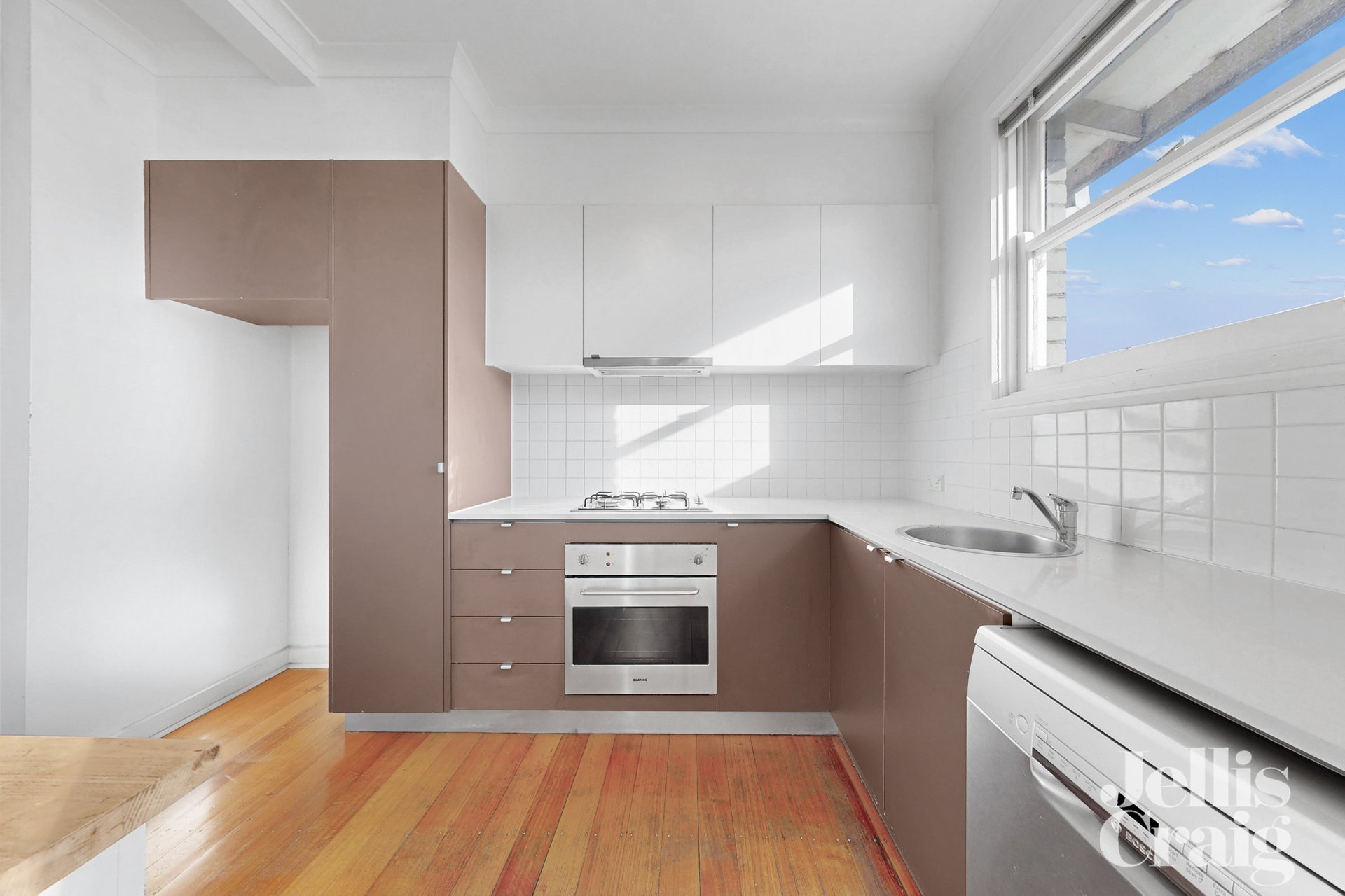 12/3 Bickleigh Street, Glen Iris image 4