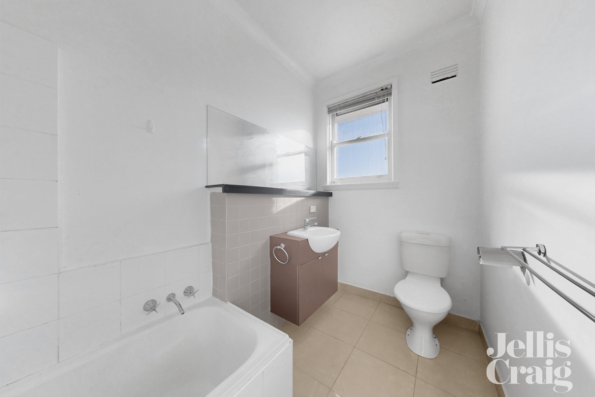12/3 Bickleigh Street, Glen Iris image 6