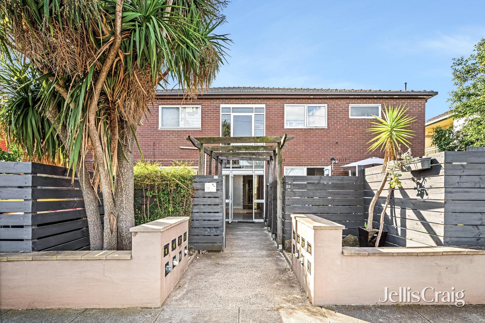 1/23 Genoa Street, Moorabbin image 1