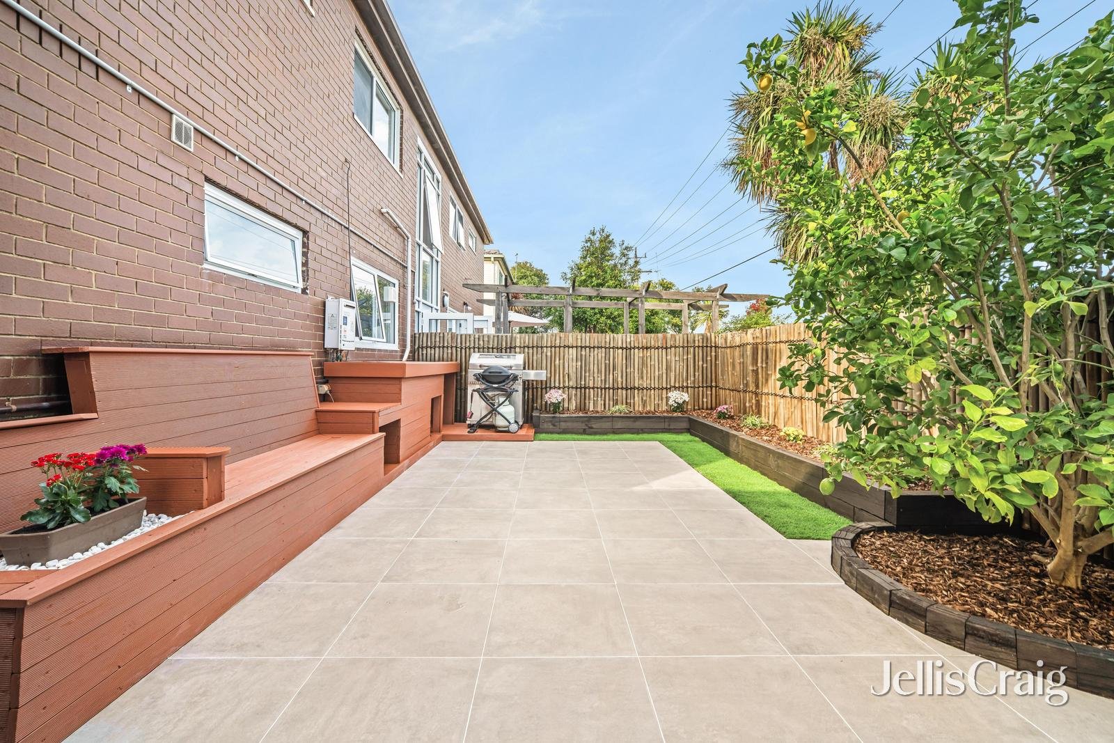 1/23 Genoa Street, Moorabbin image 8