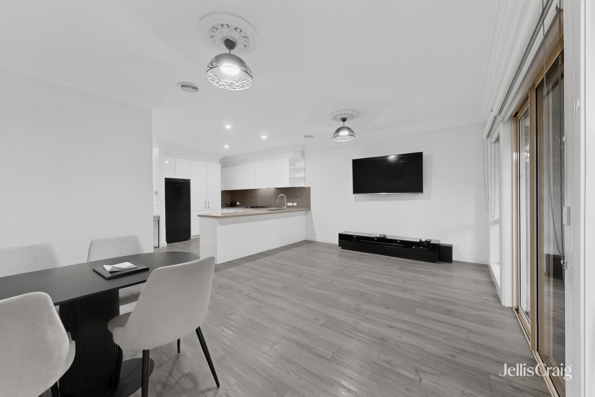 123 Gowanbrae Drive, Gowanbrae image 4