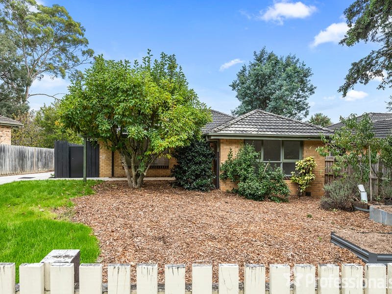 1/23 Lawson Road, Mooroolbark image 1