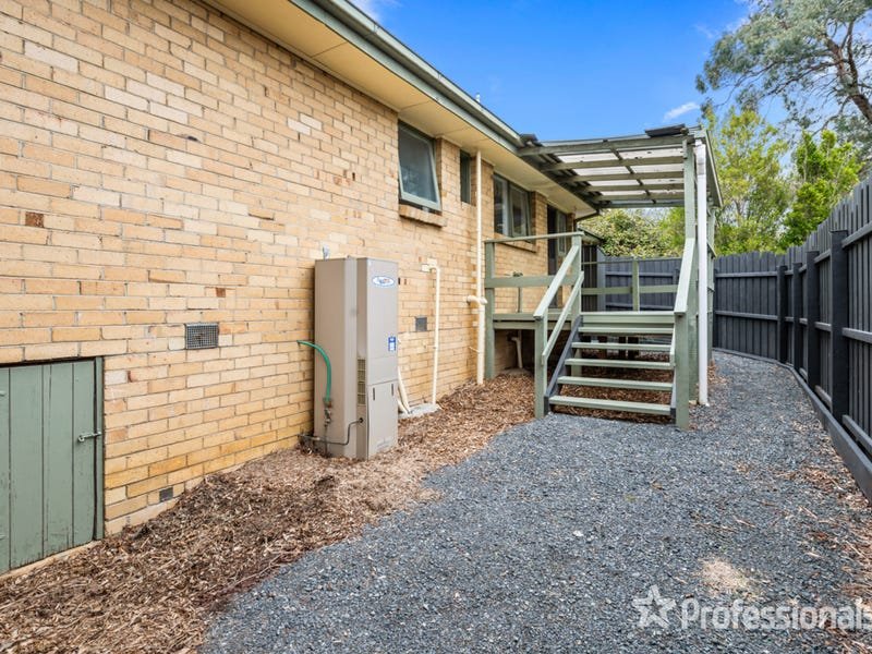 1/23 Lawson Road, Mooroolbark image 12