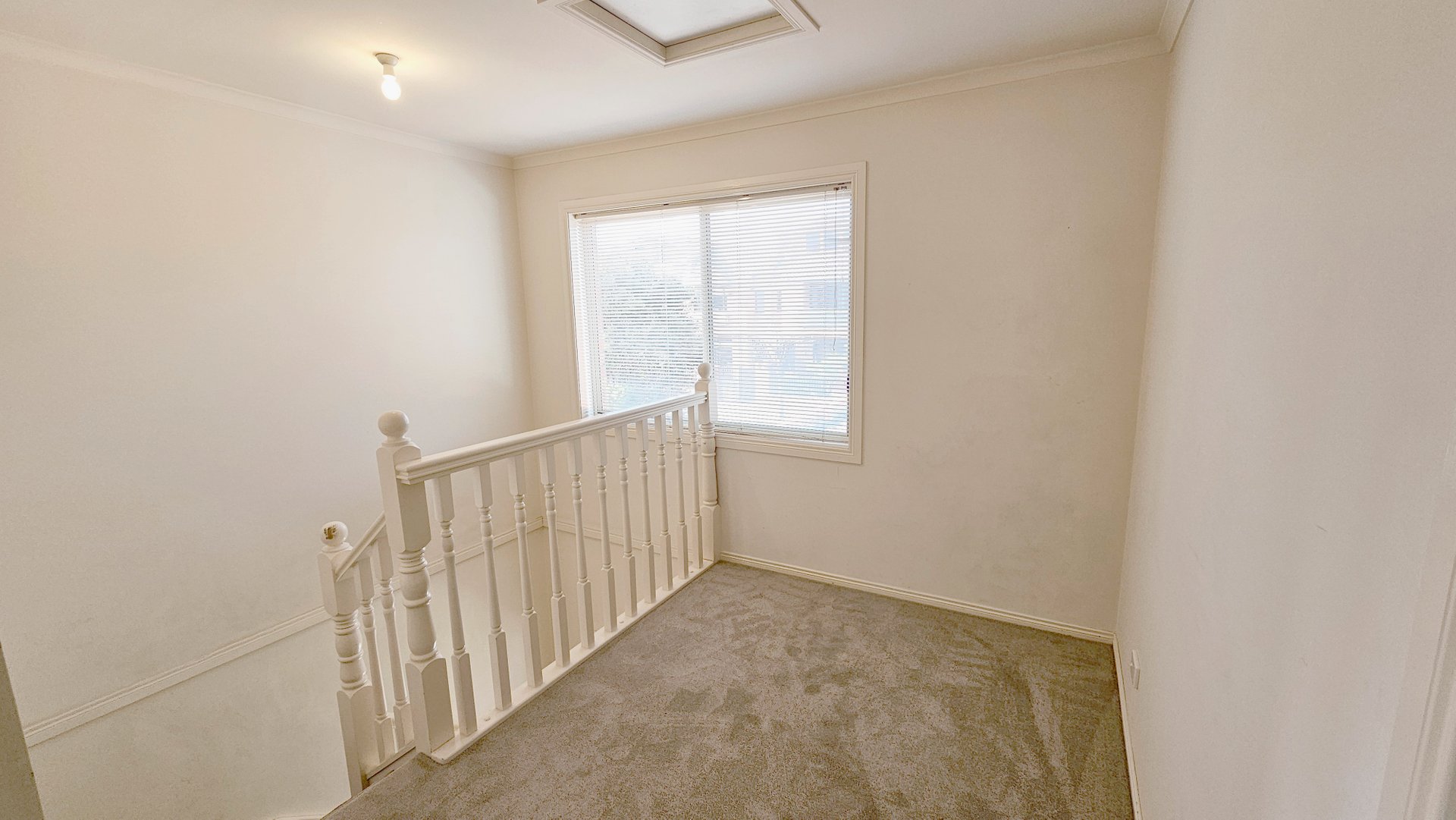 1/23 Manchester Grove, Glen Huntly image 8