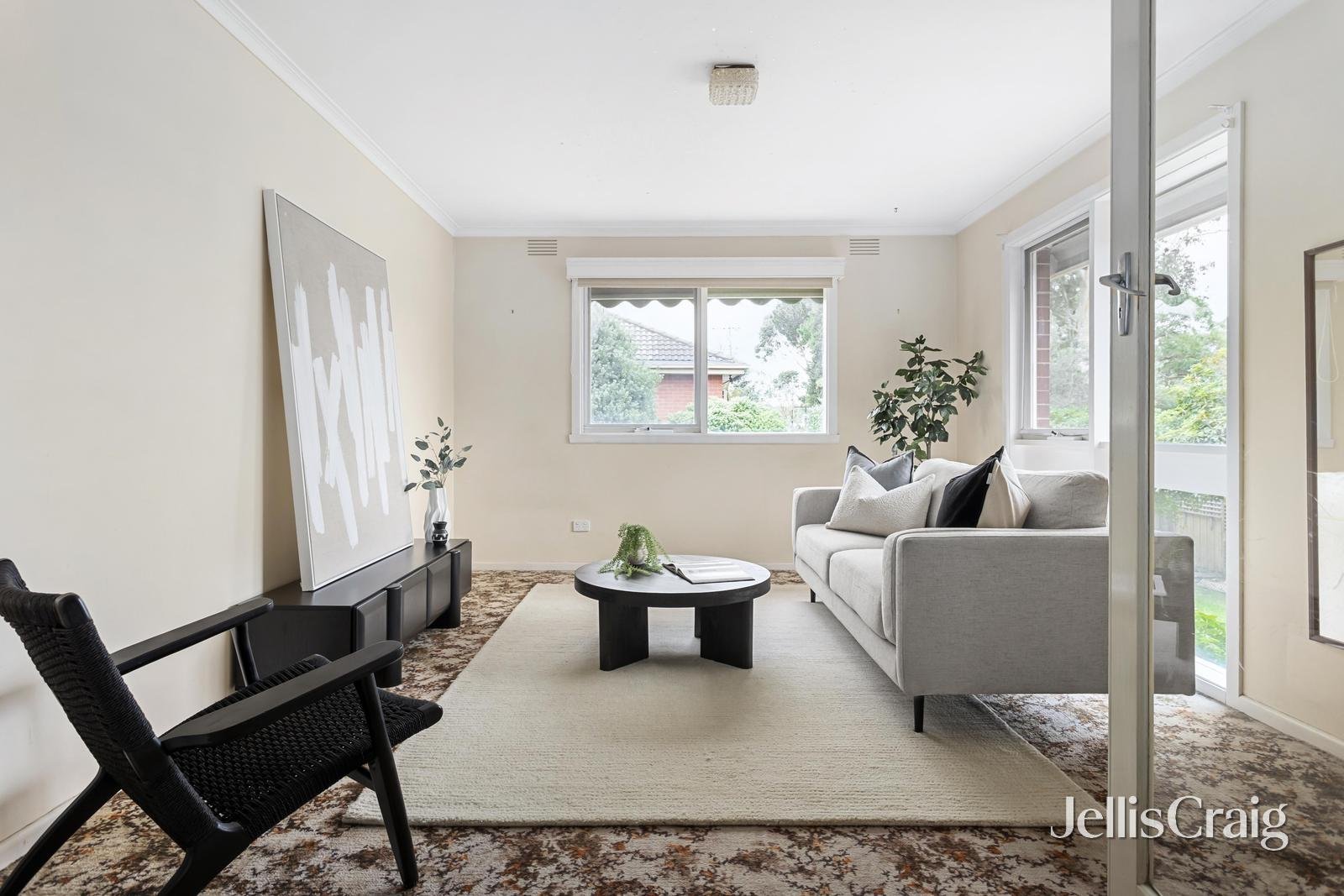 123 Martins Lane, Viewbank image 5