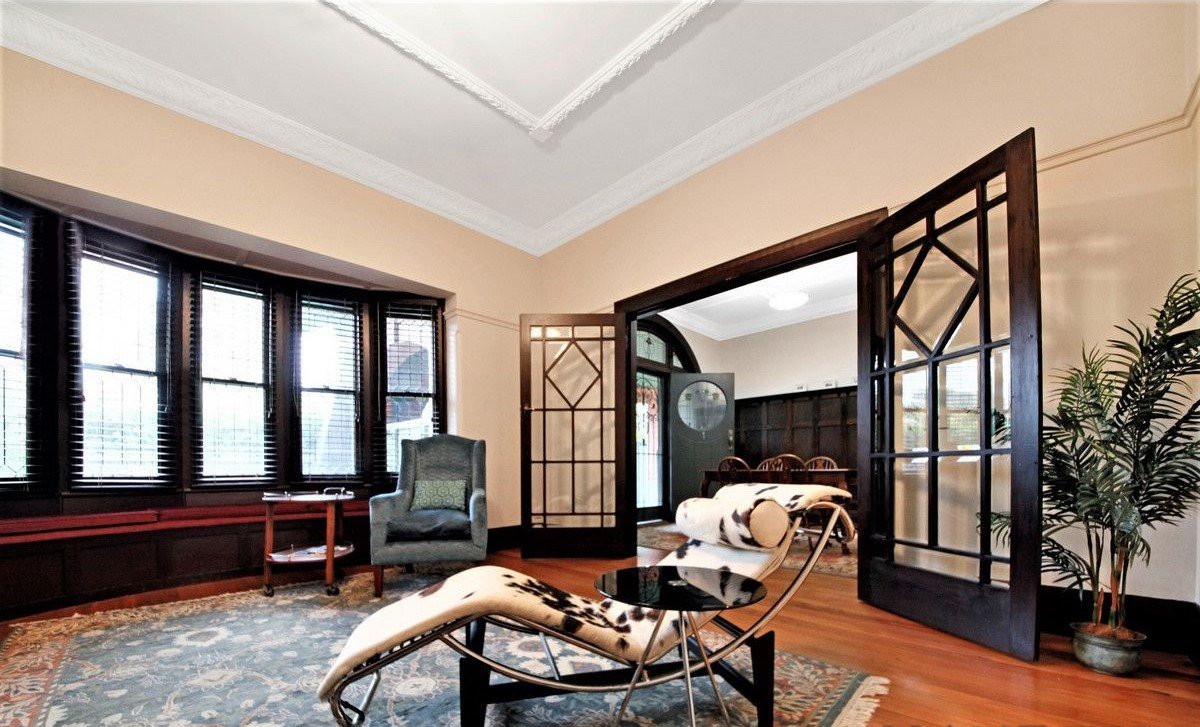 Property Gallery - Main Image