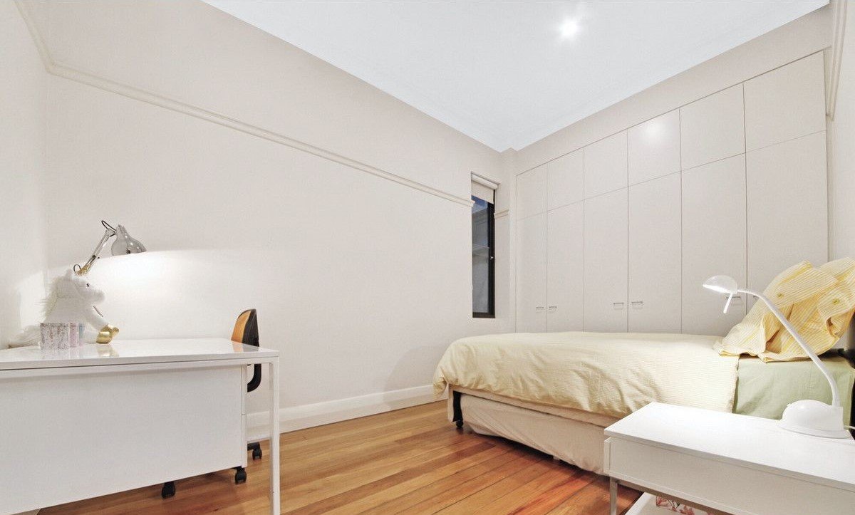 Property Gallery Thumbnail 10