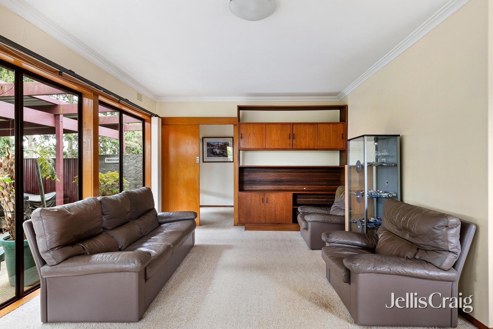 123 Napoleon Street, Eltham image 9