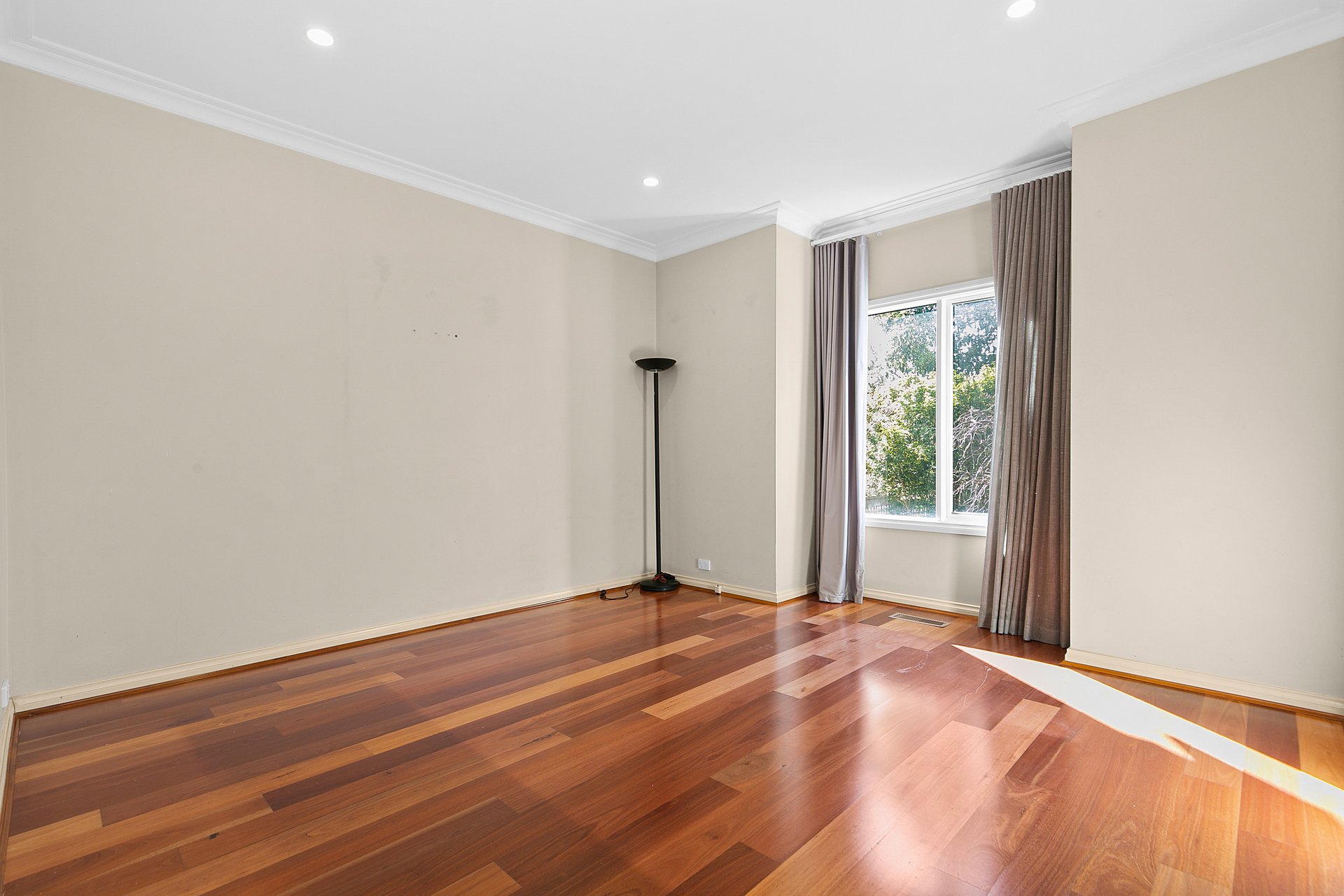 123 Normanby Road, Kew East image 3